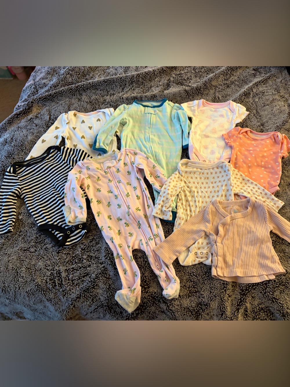 cloud island Baby Onesie Set mixed lot long sleeve/short sleeved Size0-3 months